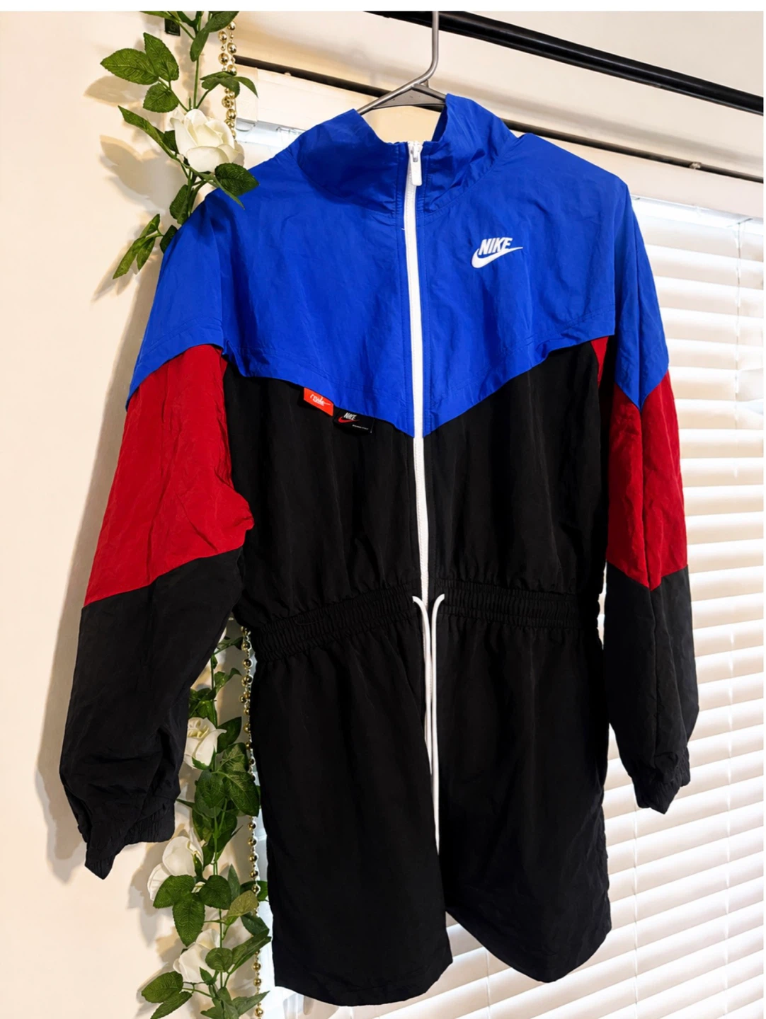 Xs Nike vintage Windbreaker Jacket