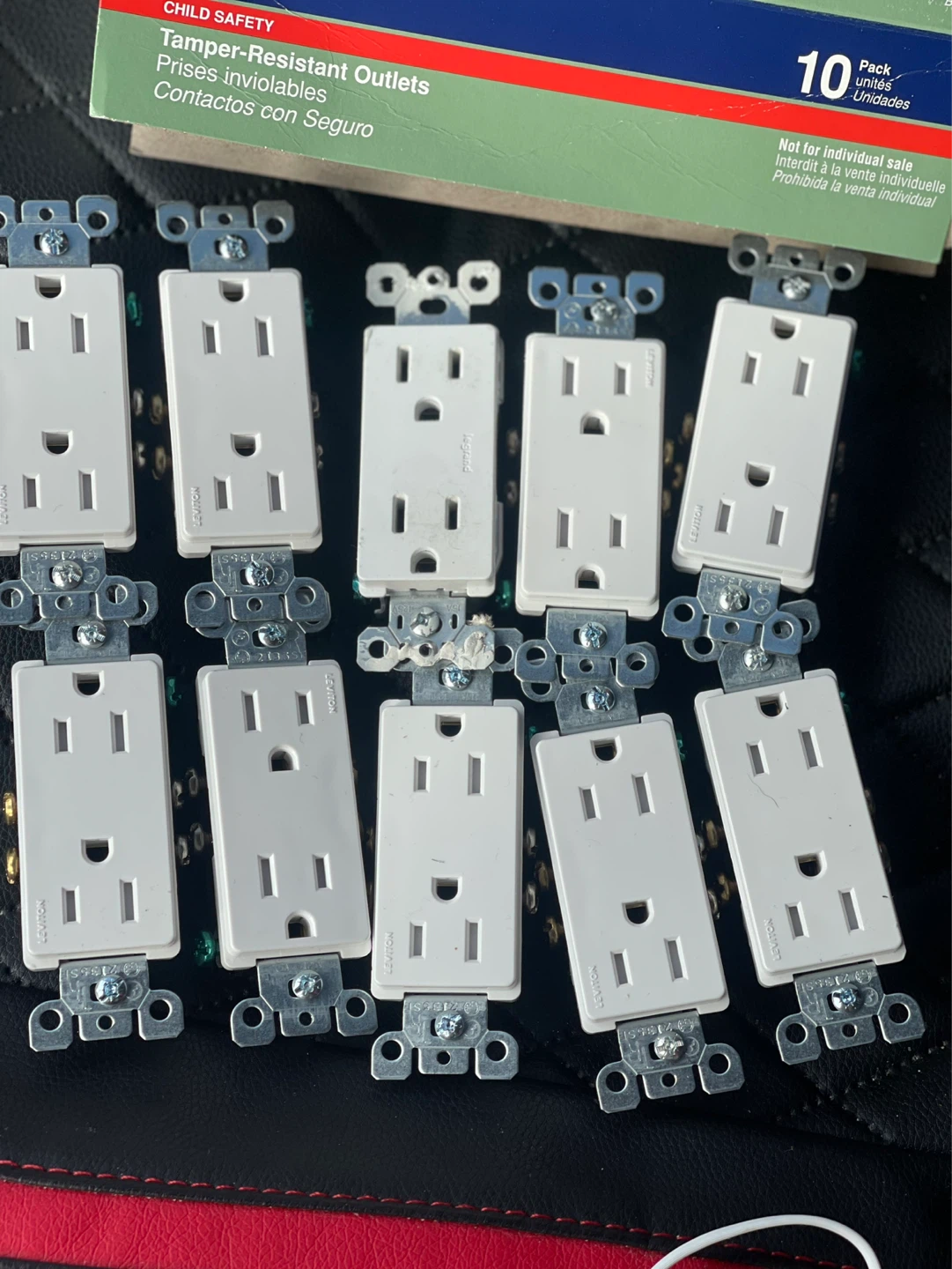10 white outlets - photo 3