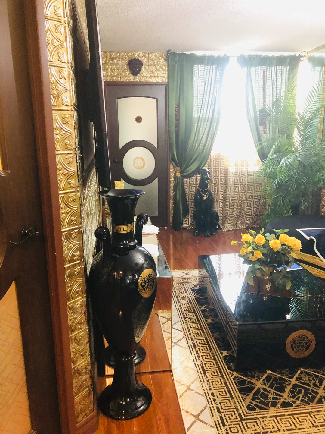 Versace Medusa Black Ceramic Vase and Dog - photo 5