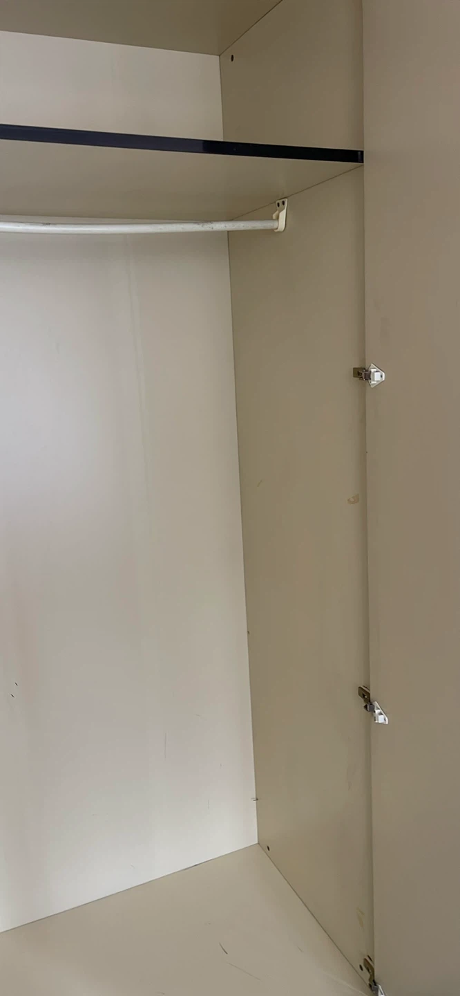 Mirrored wardrobe with drawers - photo 3