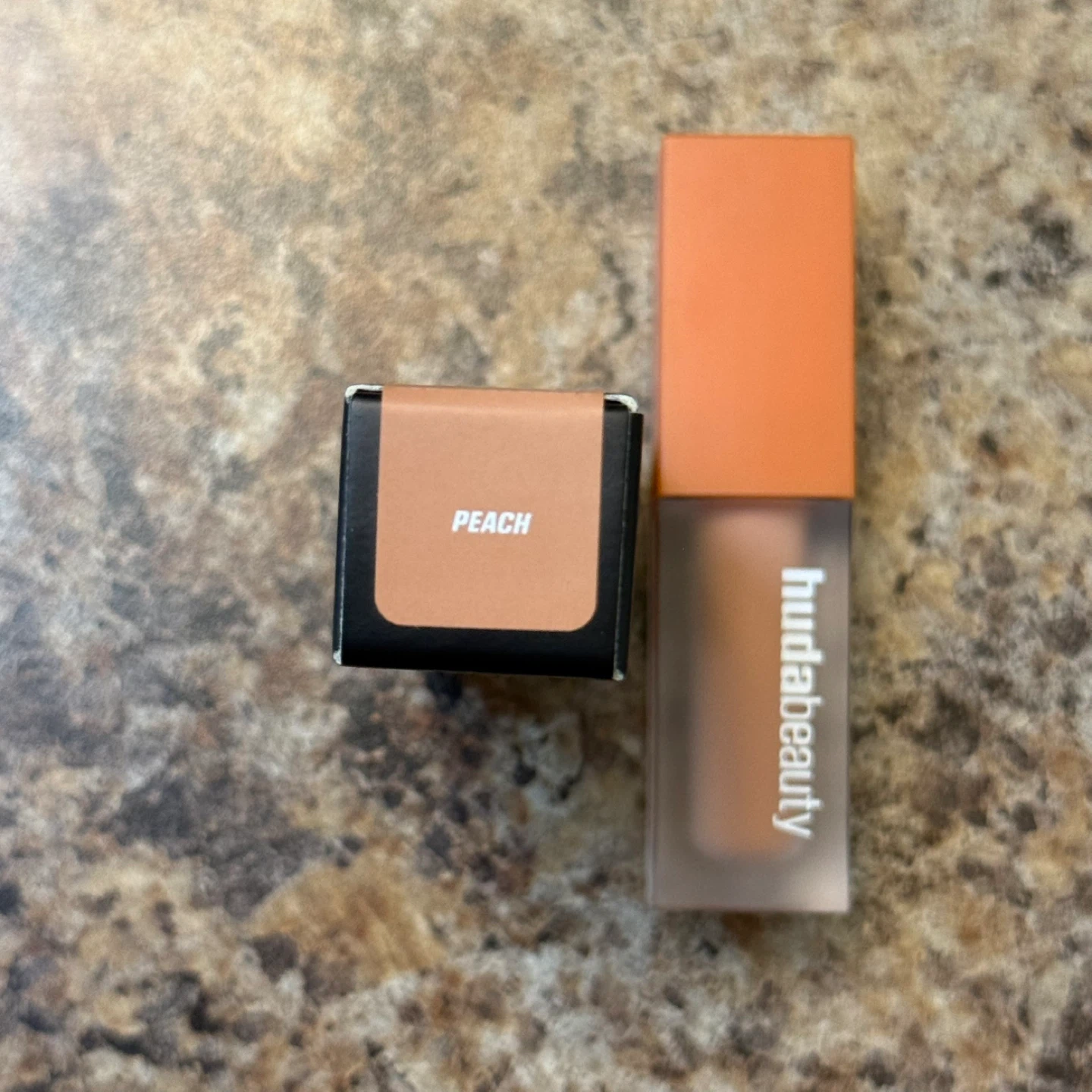 Huda Beauty Color Corrector - Peach - photo 2