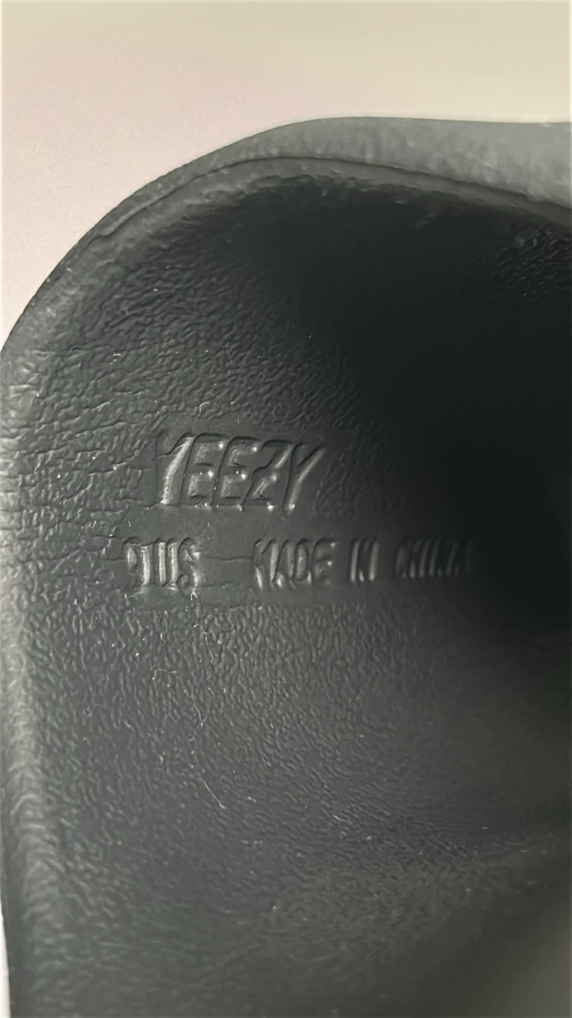 🖤🔥 Yeezy Slides (Onyx) Size 9 - photo 4