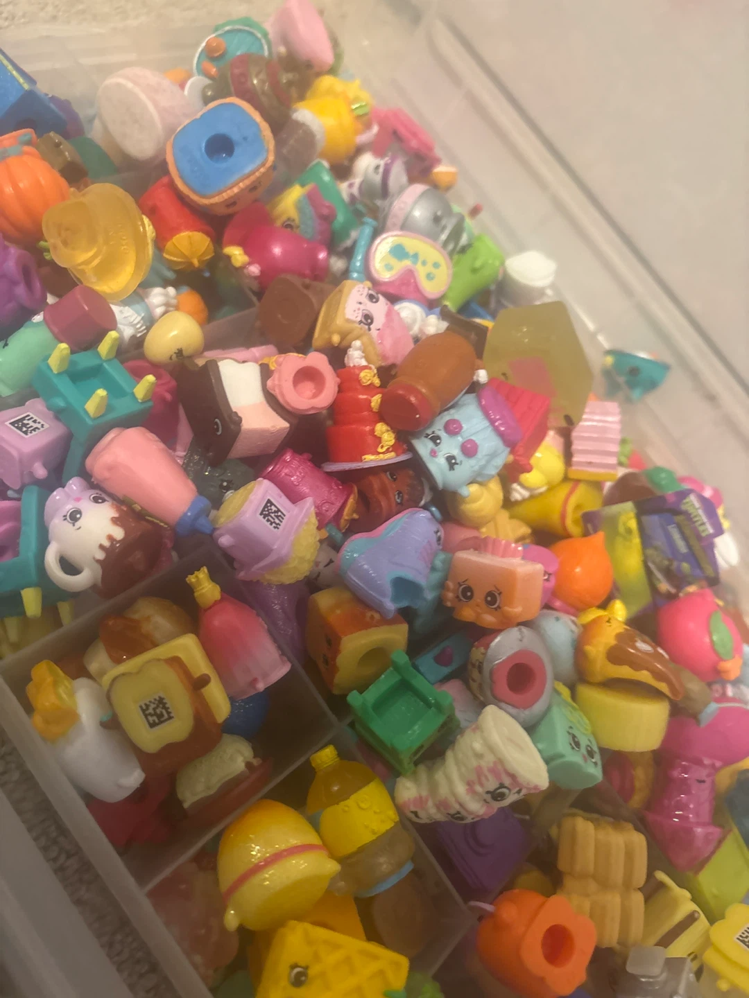 Large Collection of Shopkins Toys - photo 2