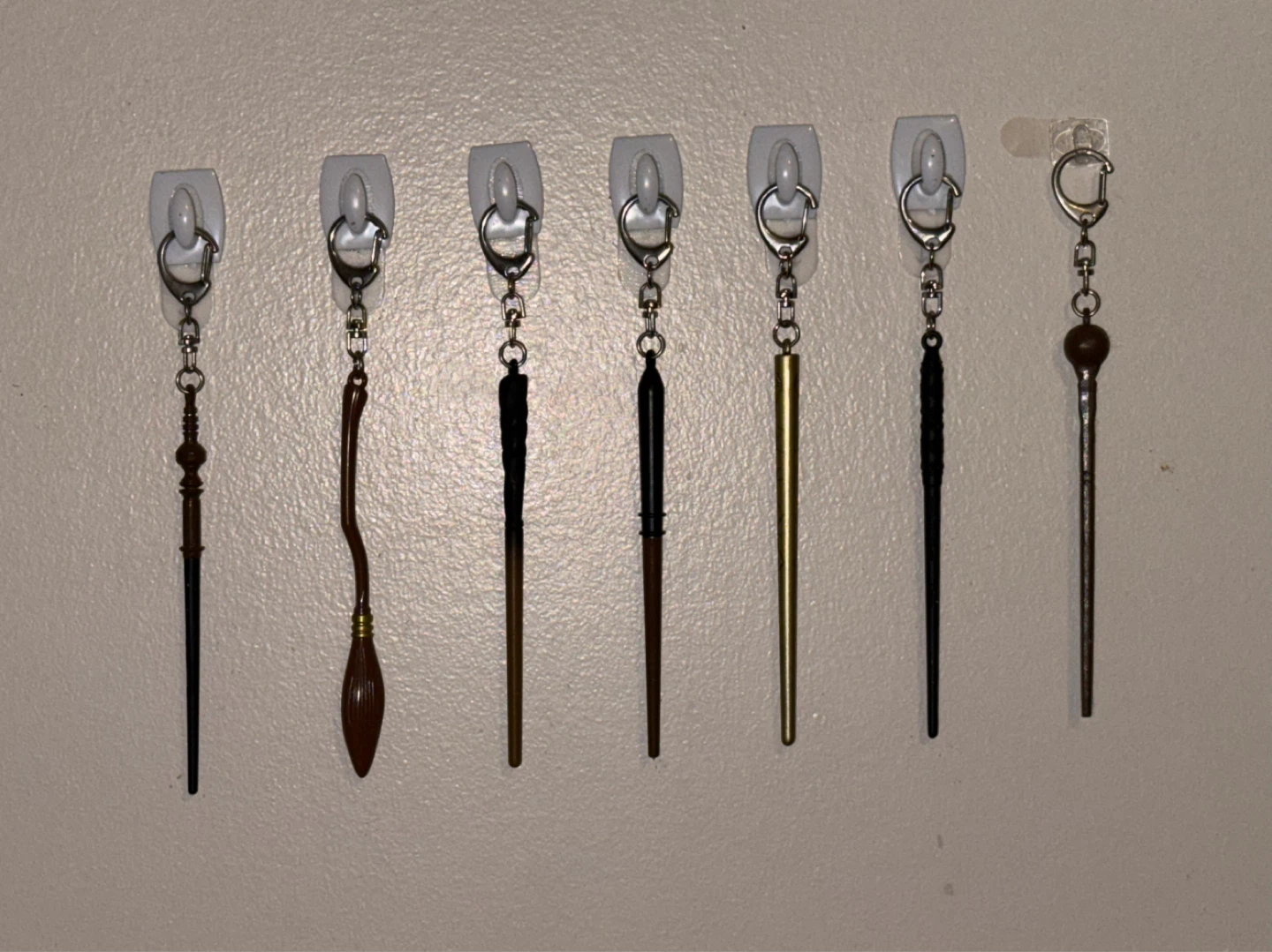 Set of 7 Harry Potter Wand Keychains