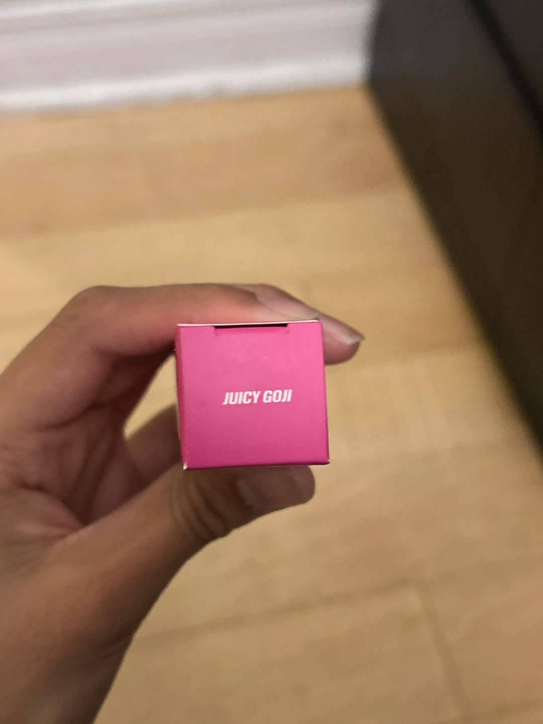 Huda Beauty Faux Filler Jelly Oil - Juicy Goji - photo 2