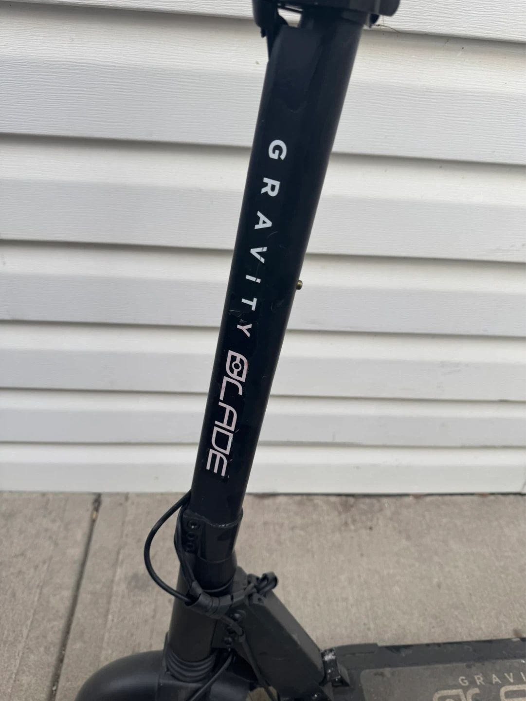 2 E -Scooters. No chargers. Your Choice $40 each - photo 2