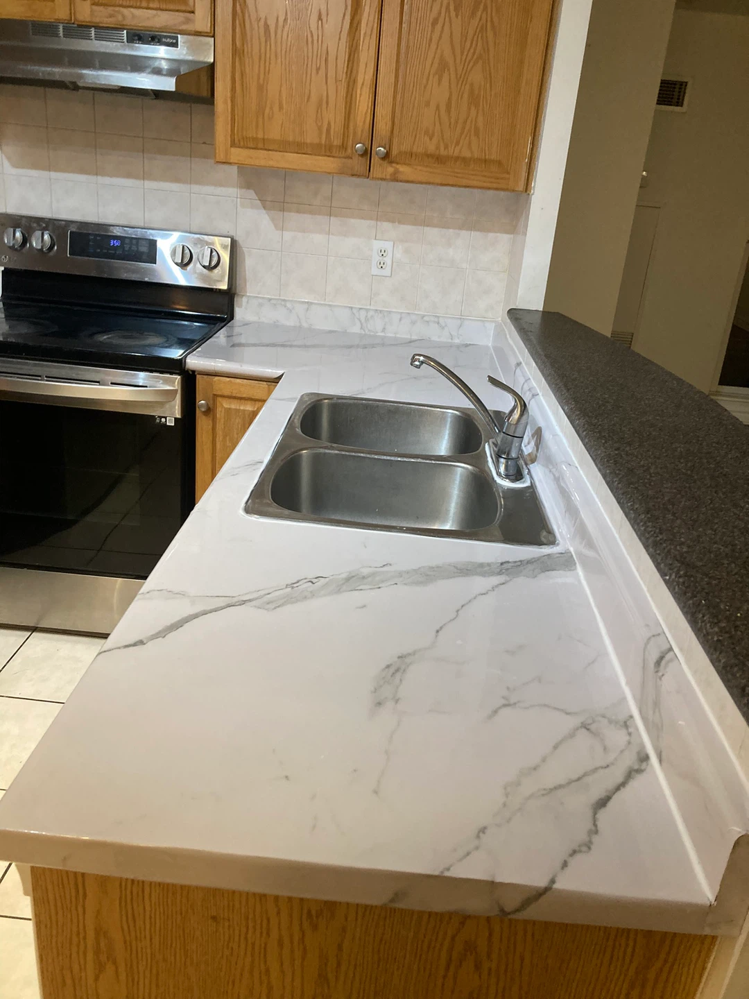 Kitchen Countertop with Marble Pattern