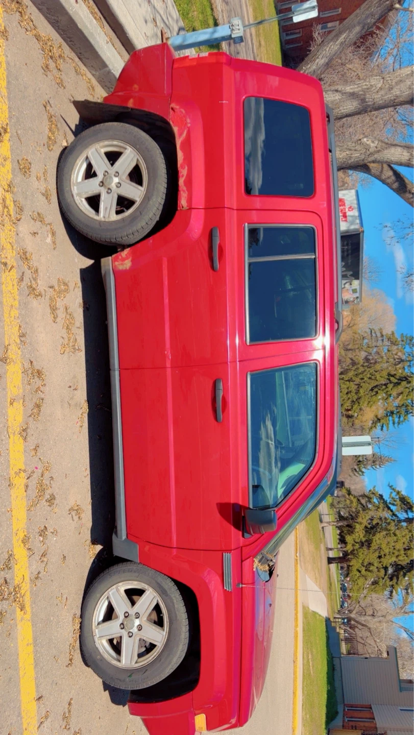 Red Jeep Patriot