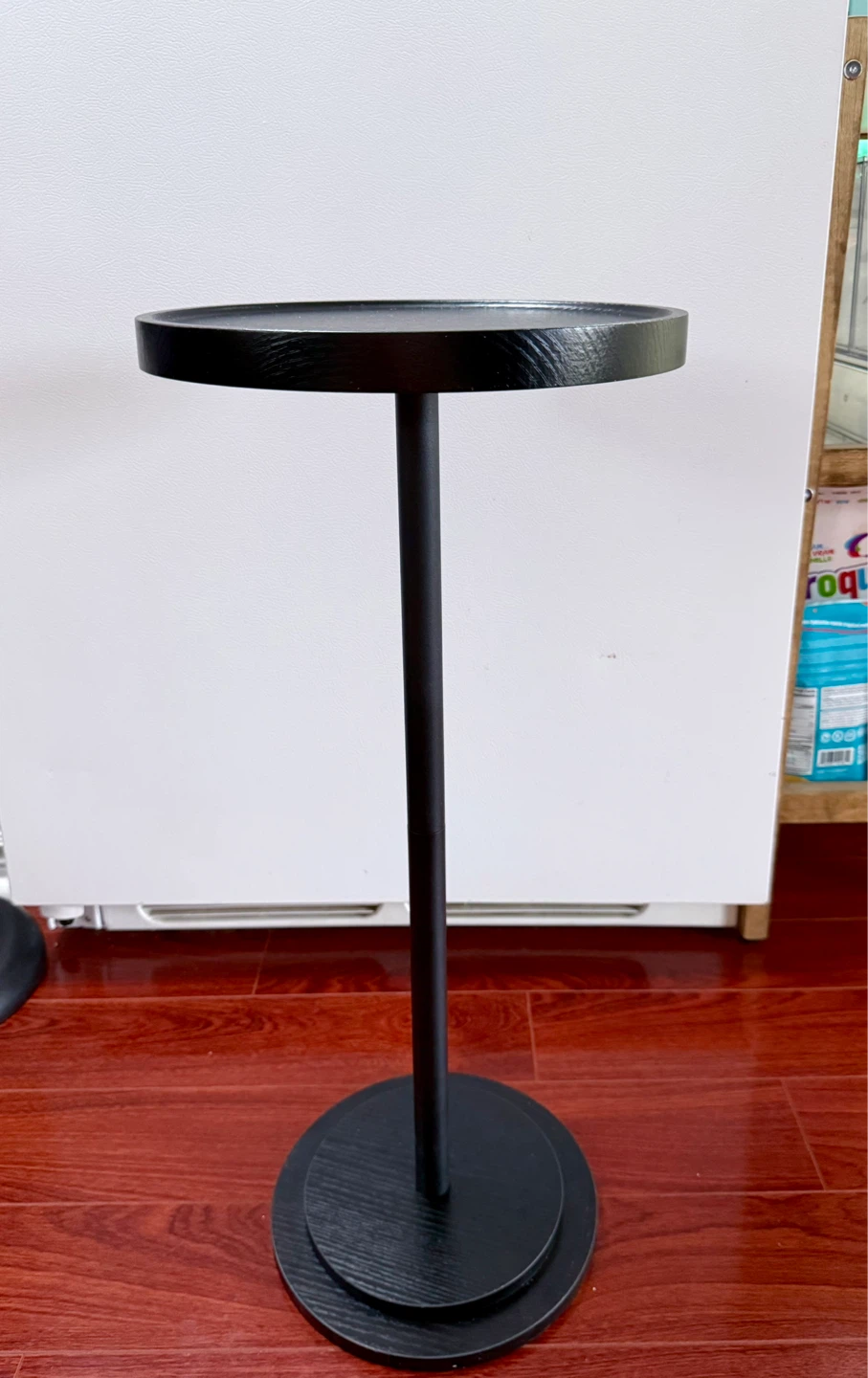 Round Side Table - Black - photo 4