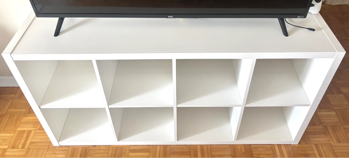 IKEA Shelf – White (8 Cubes)