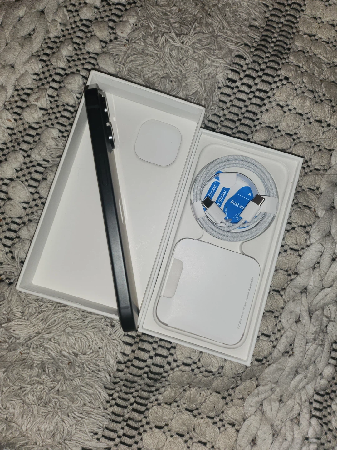 iPhone 15 128G - photo 2