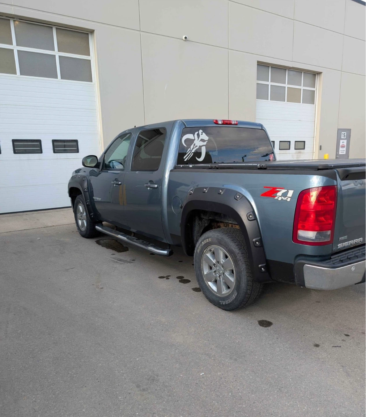 2011 GMC sierra SLT Z71 - photo 3
