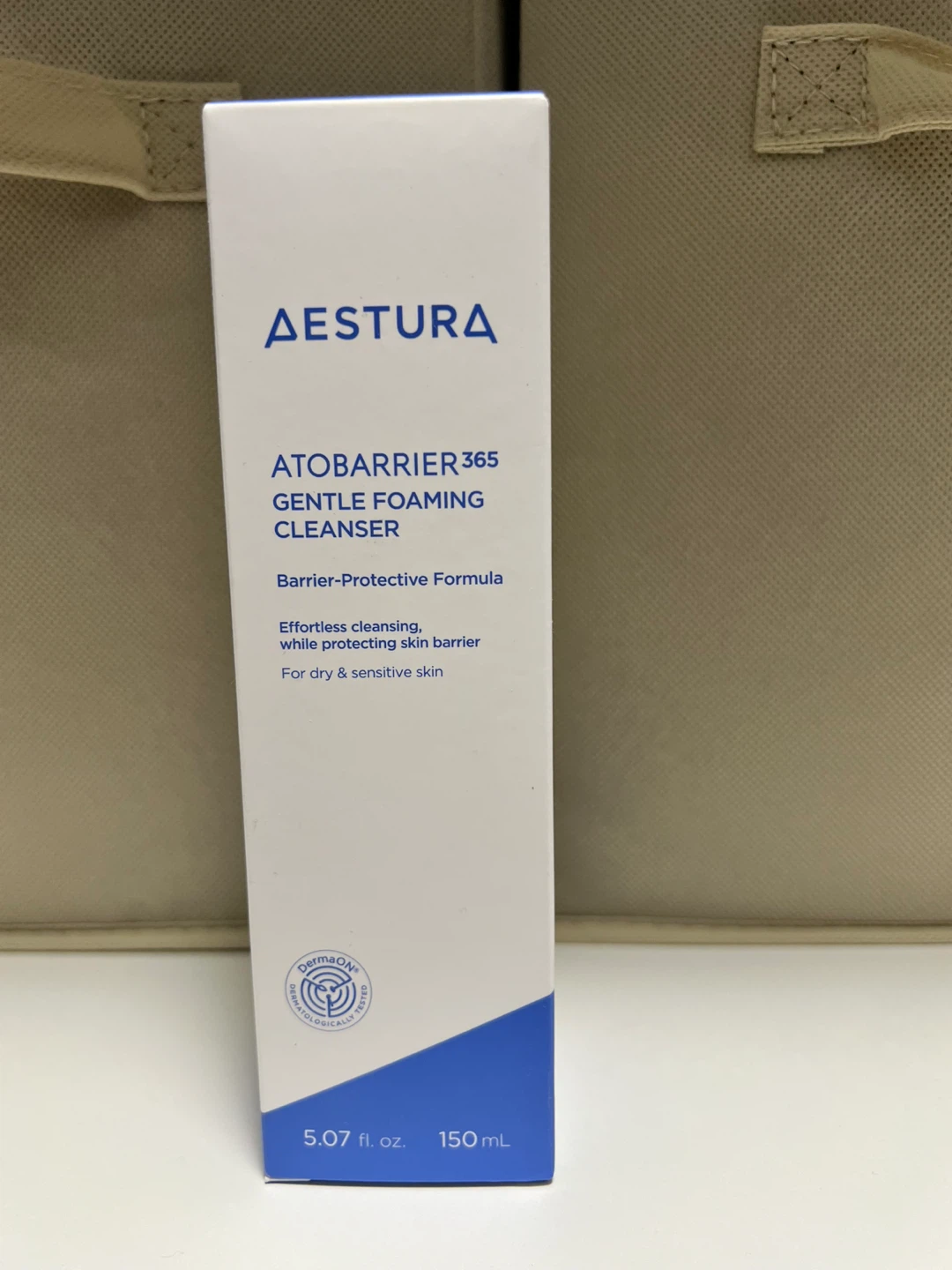 AESTURA ATOBARRIER365 Gentle Foaming Cleanser 150mL