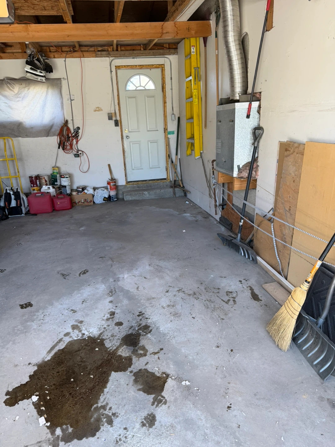Junk removal/ House/ Garage / Basement - photo 2