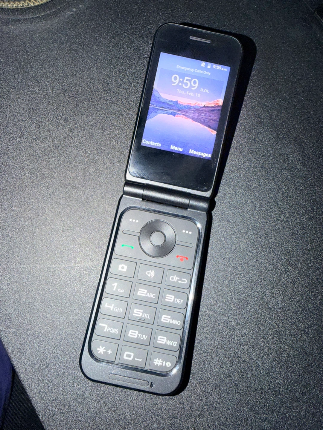 ZTE Flip Phone with Charger