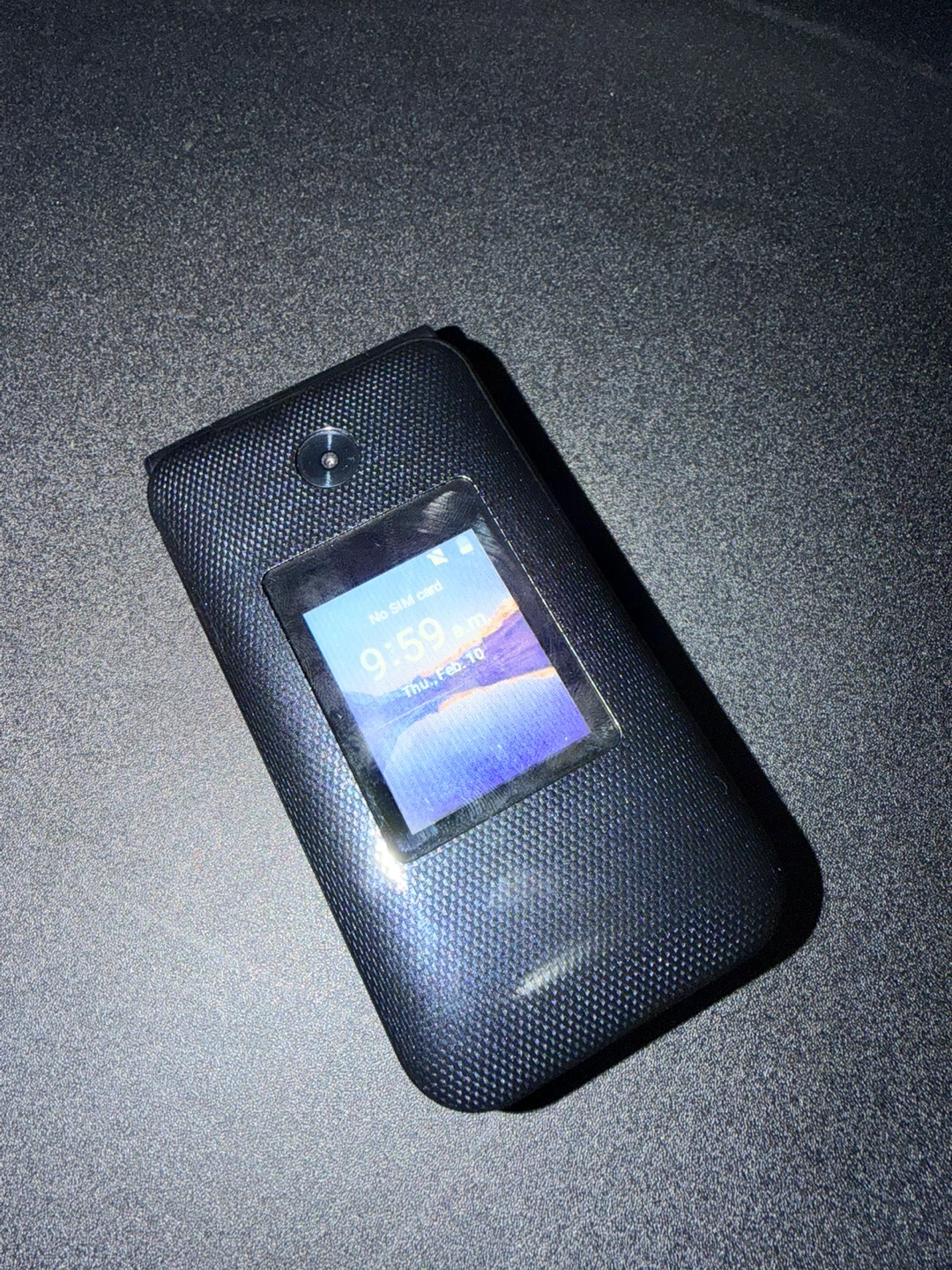 ZTE Flip Phone with Charger - photo 2
