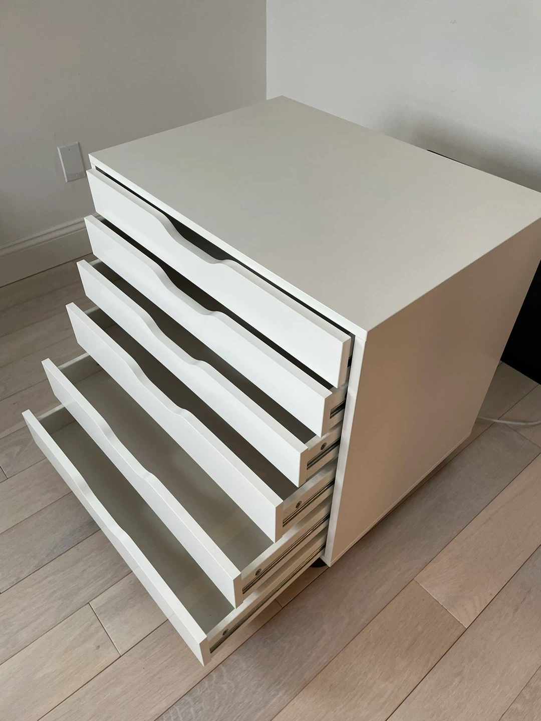 IKEA Alex cabinet drawer unit