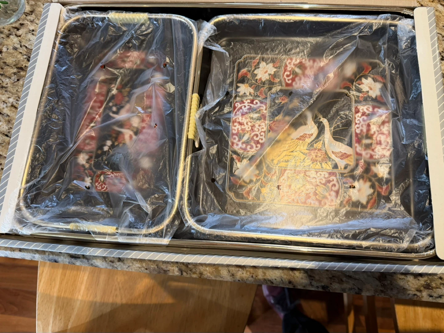 Peacock Lacquered Tray Set - 3 Pieces - photo 2