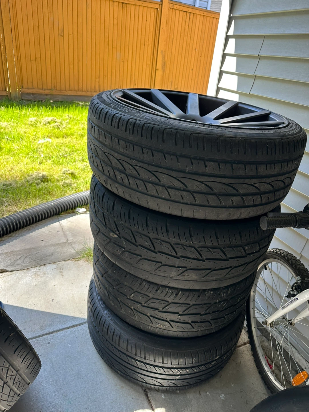 Set of 4 Rims and Tires 22 inch - photo 3