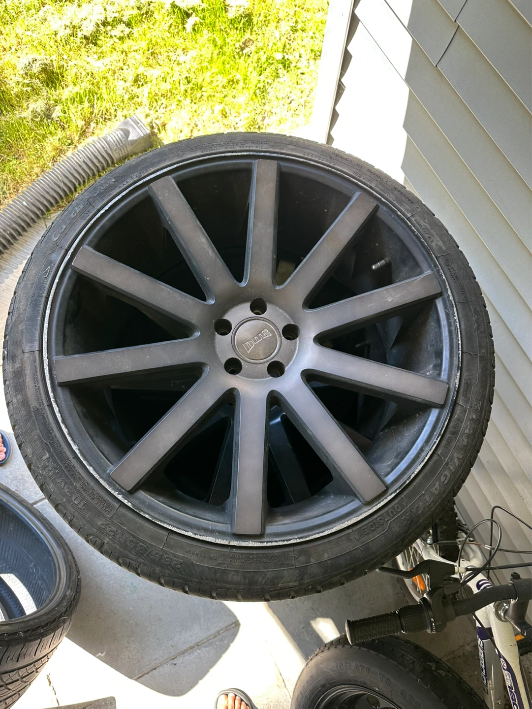Set of 4 Rims and Tires 22 inch - photo 2