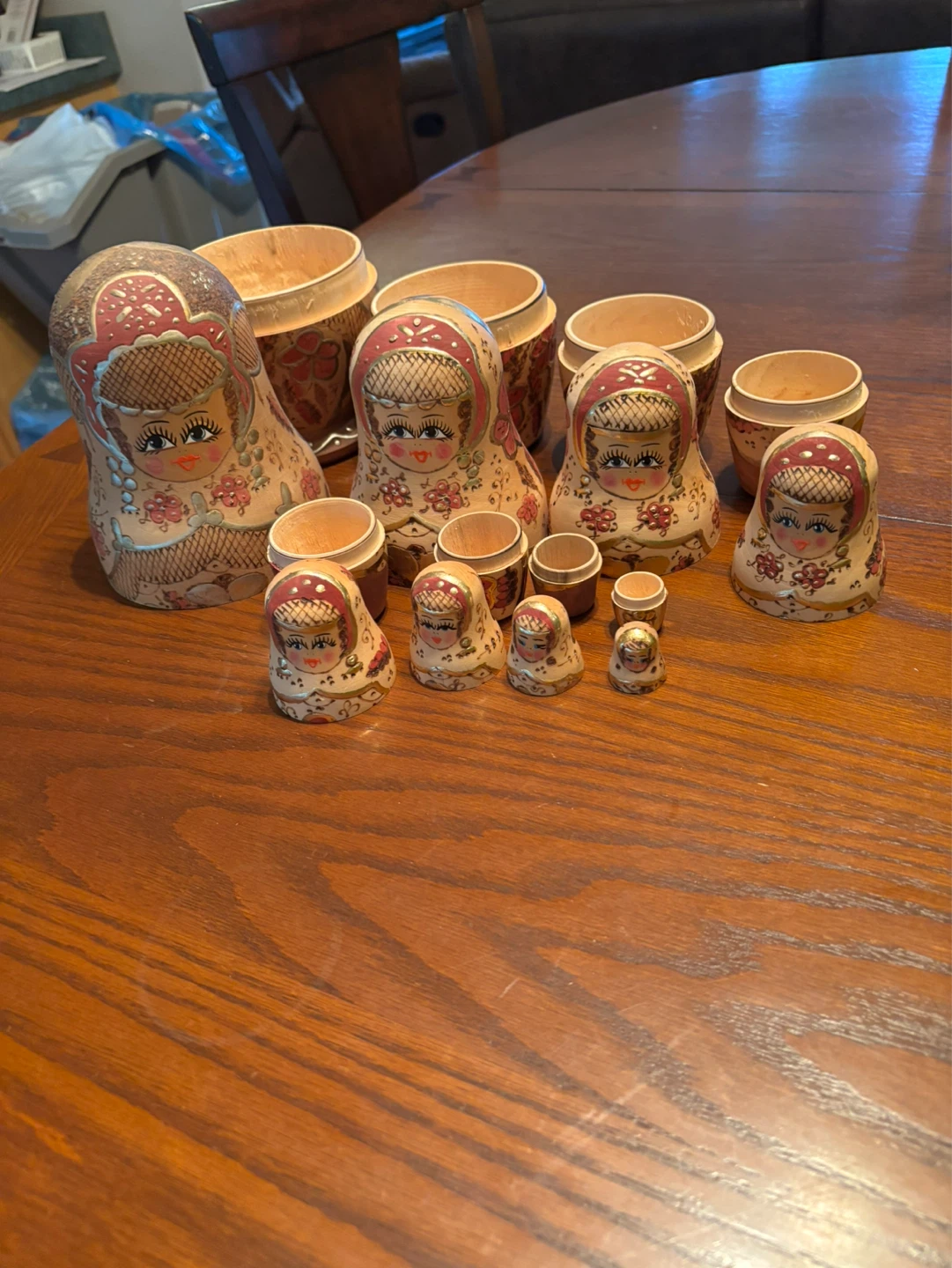 Hand-painted Matryoshka Nesting Dolls Set - photo 5