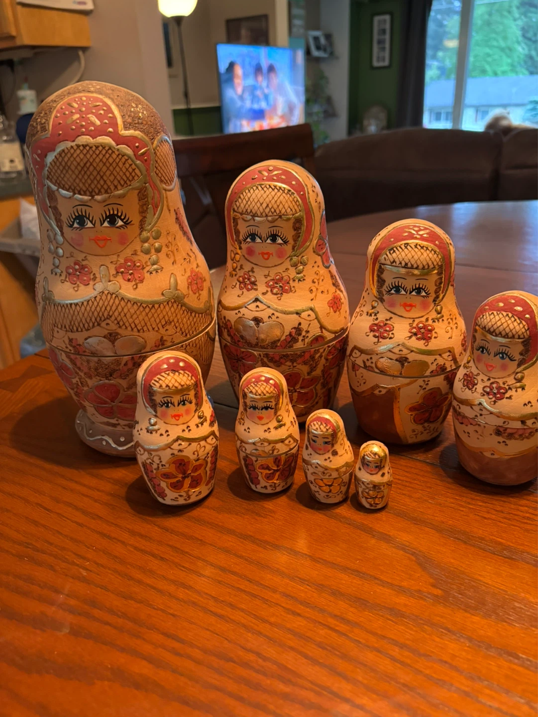 Hand-painted Matryoshka Nesting Dolls Set - photo 2