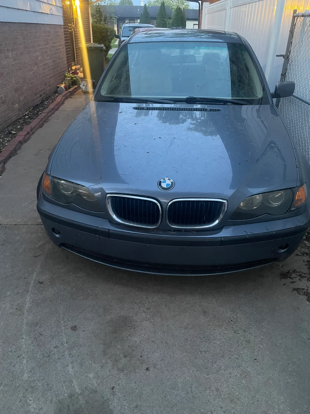 BMW 3 Series Sedan blue - photo 5