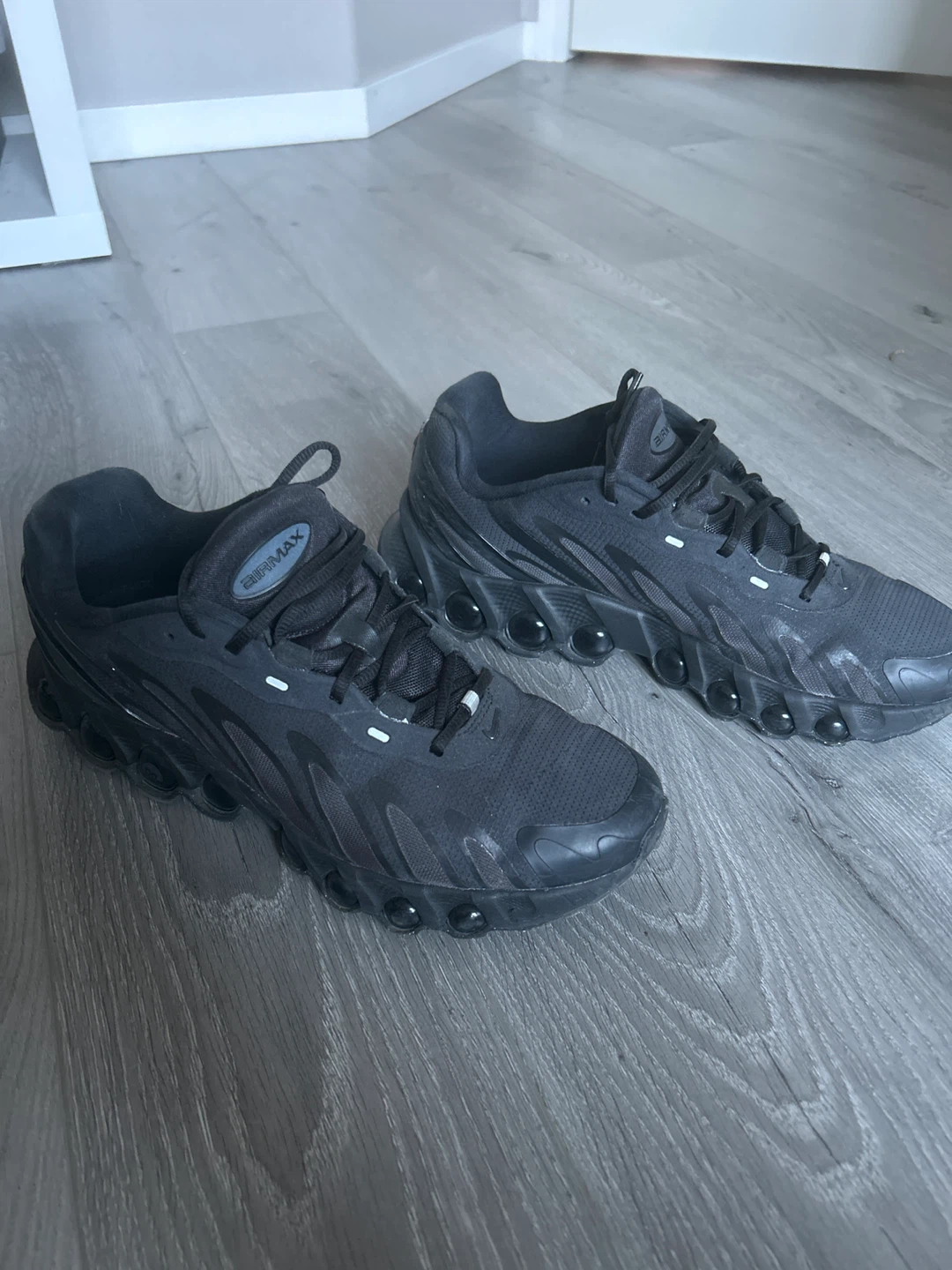 Black Nike Air Max TN Men's Running Shoes
