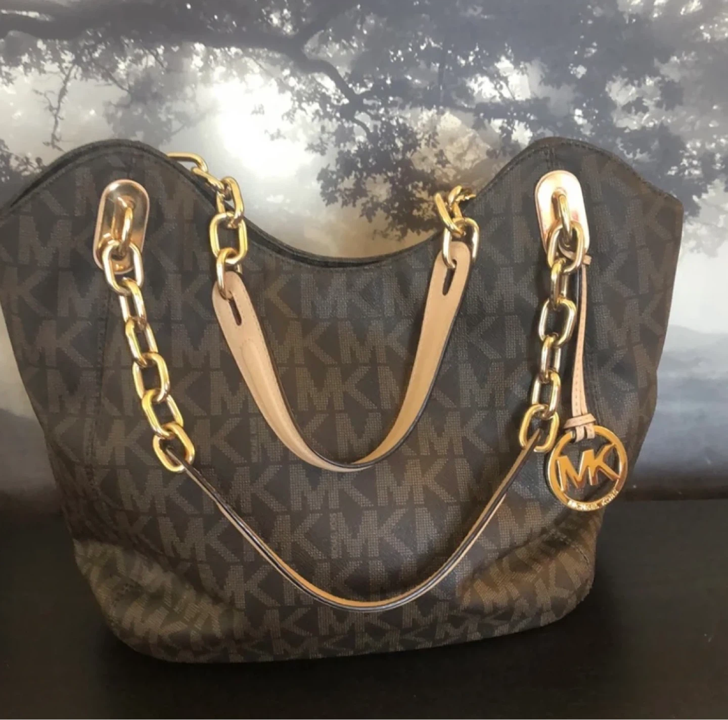 Michael Kors Signature Monogram Tote Bag - photo 3