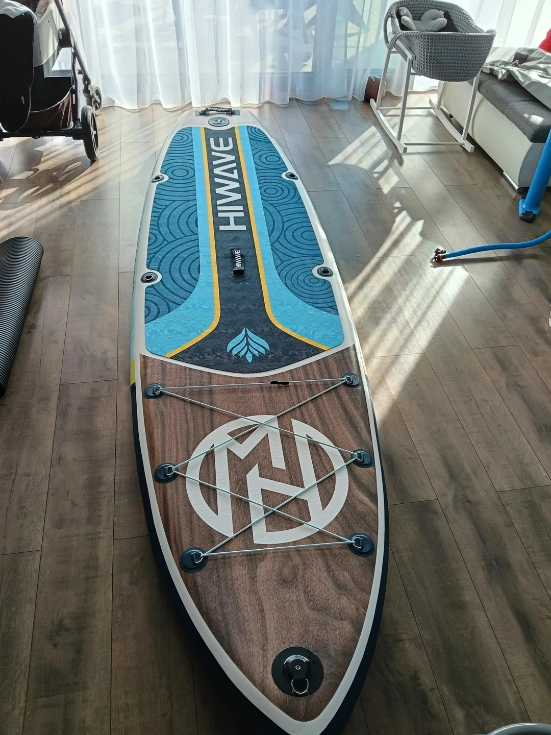 Hiwave Inflatable Stand Up Paddle Board 11’*34”*6” 420lbs