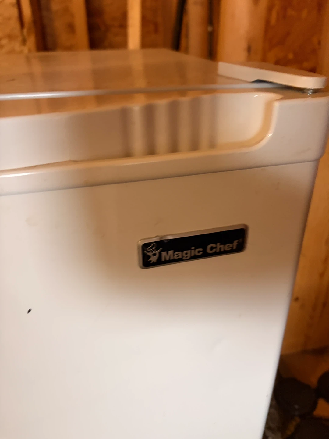 Magic Chef White Mini Fridge - photo 2