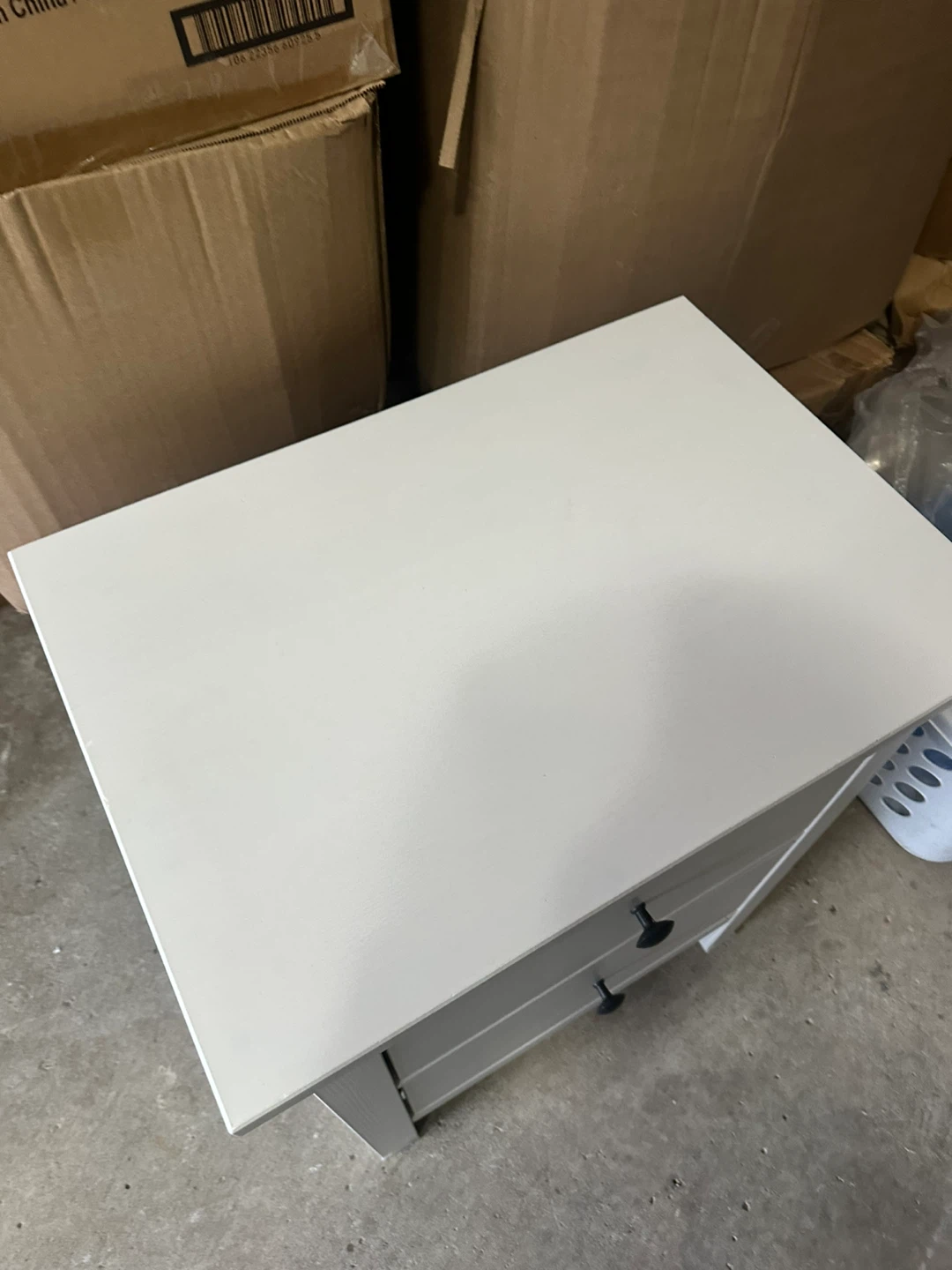 Ikea hemnes nightstand - photo 2