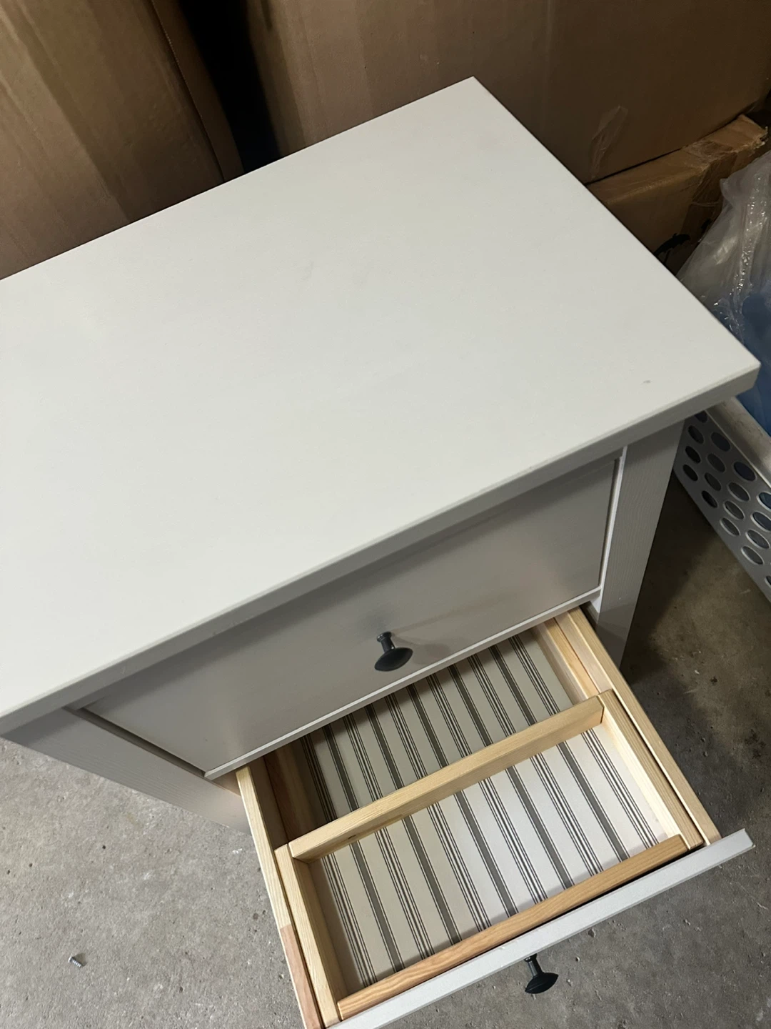 Ikea hemnes nightstand - photo 4