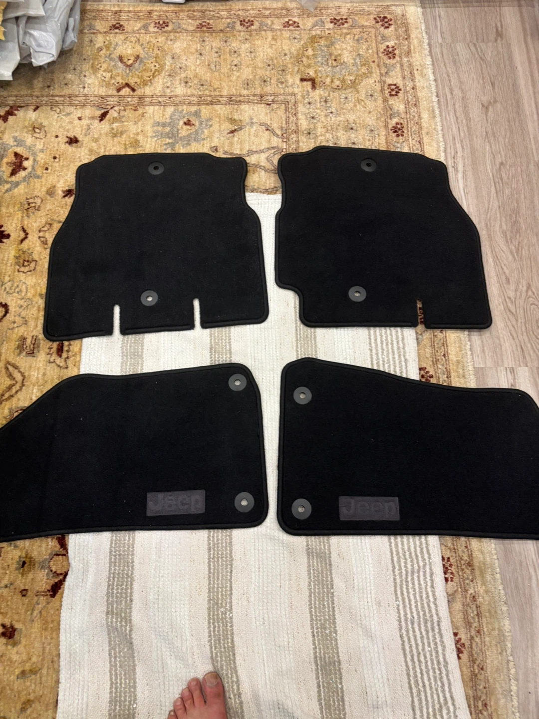 Jeep Wrangler Floor Mats Set - 2021 - photo 2