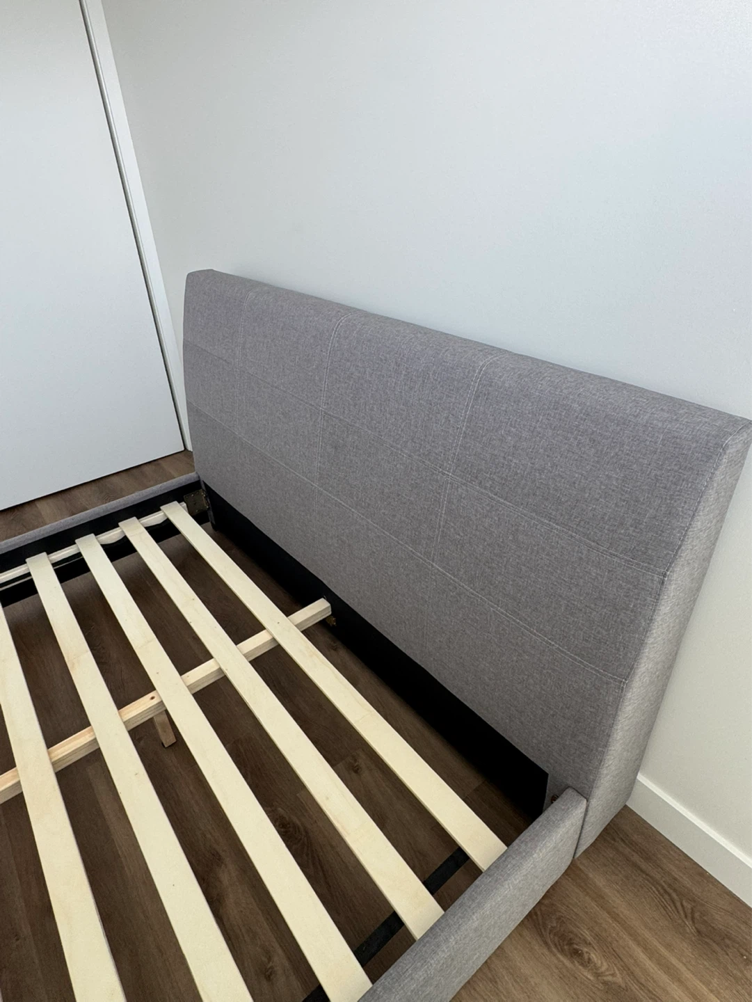 Queen Gray Upholstered Bed Frame - photo 3