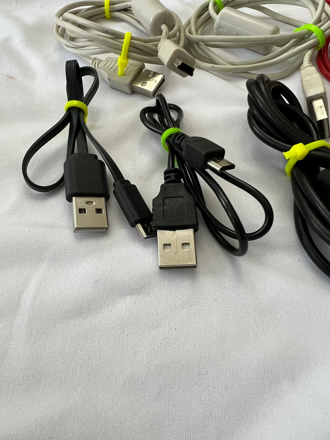 8 USB Charging Cables - photo 3