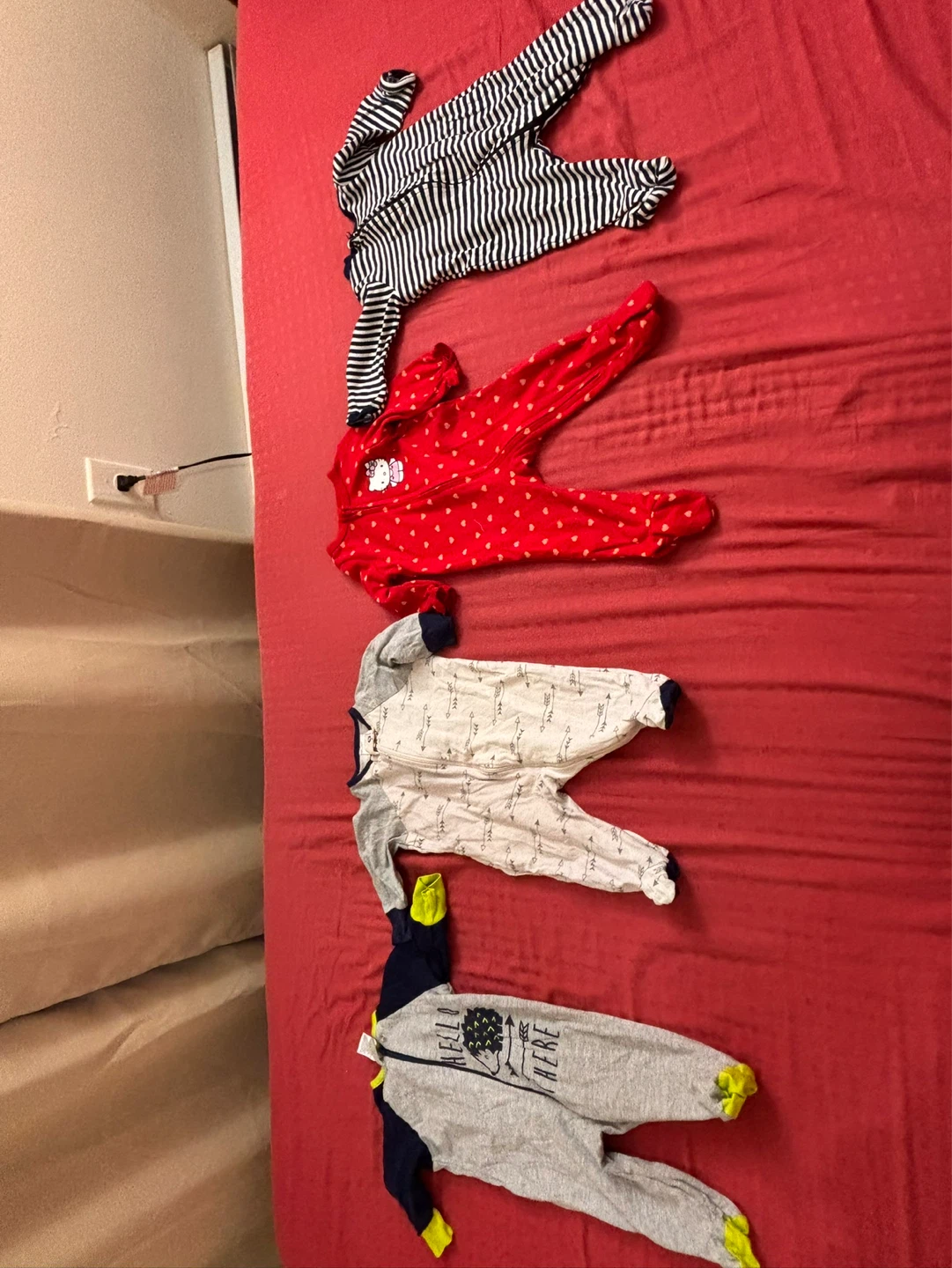 Onesies - photo 4