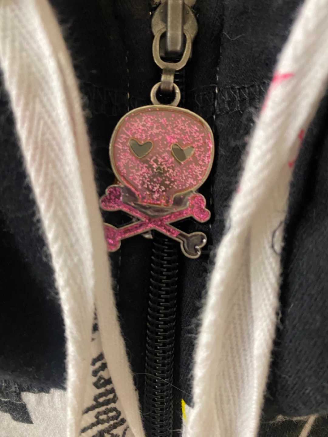 Abbey Dawn by Avril Lavigne Sleeveless Hoodie Vest - photo 3