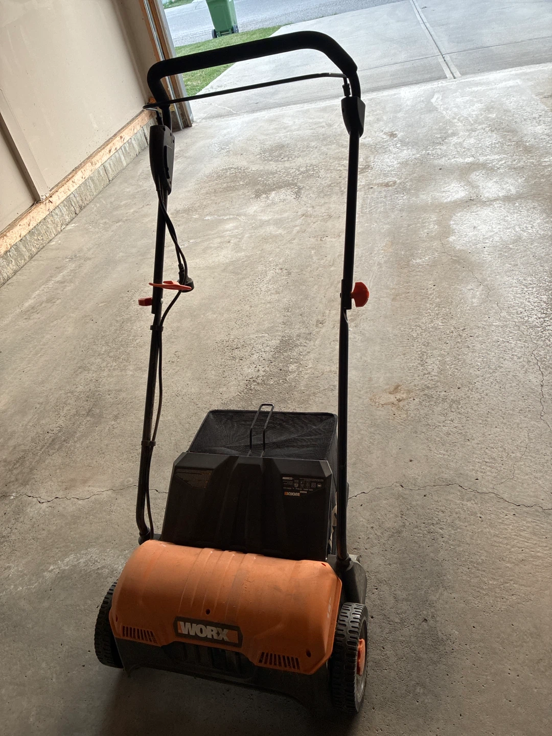 WORX Electric Aerator/Scarifier
