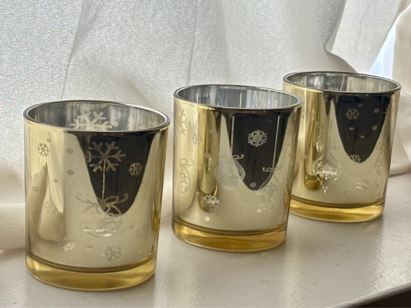 Set of 3 Decorative Glass Candle Holders – Winter/Snowflake - photo 2