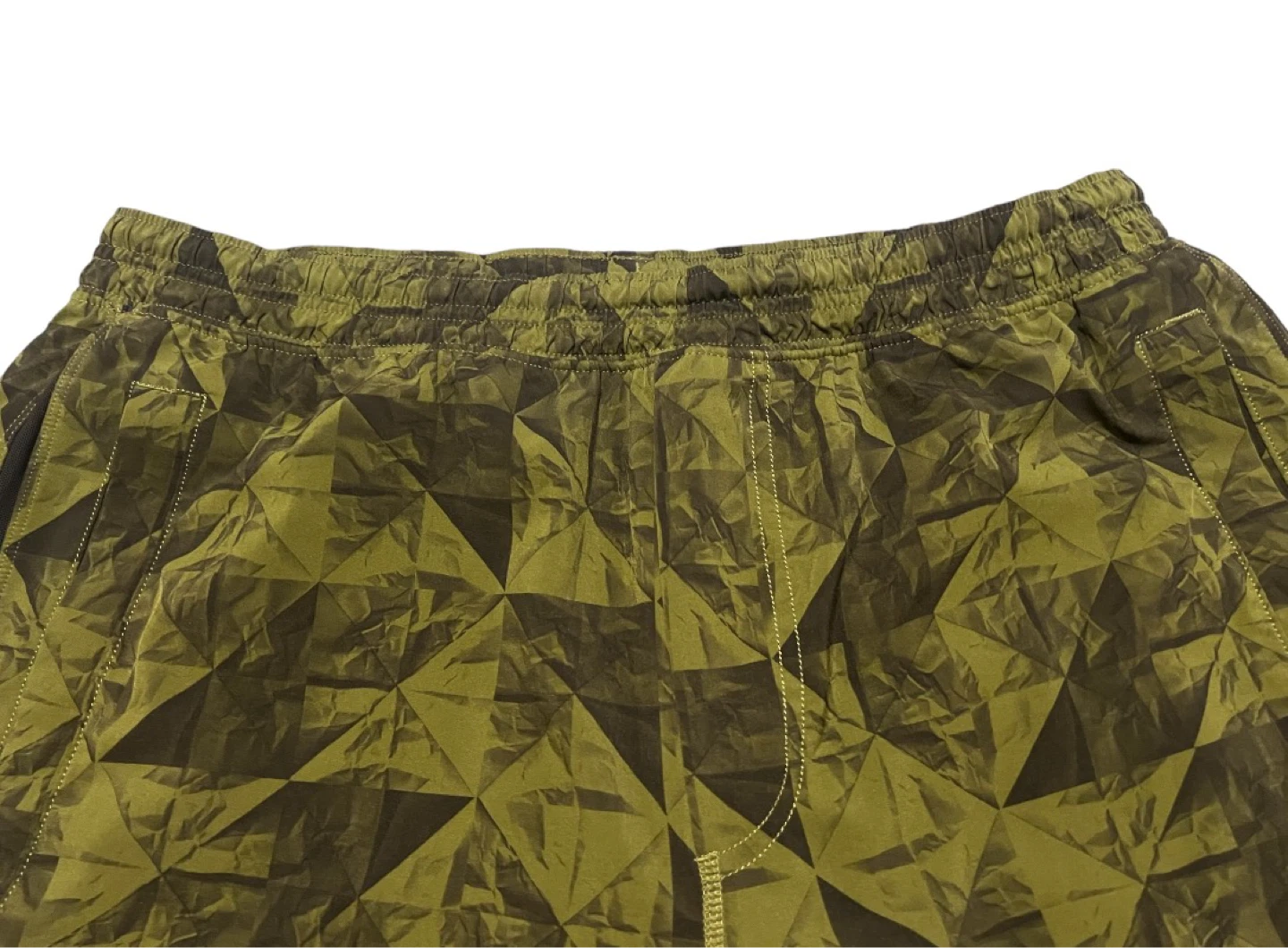 Lululemon Men’s Athletic Shorts – Size Large – VGUC - photo 3