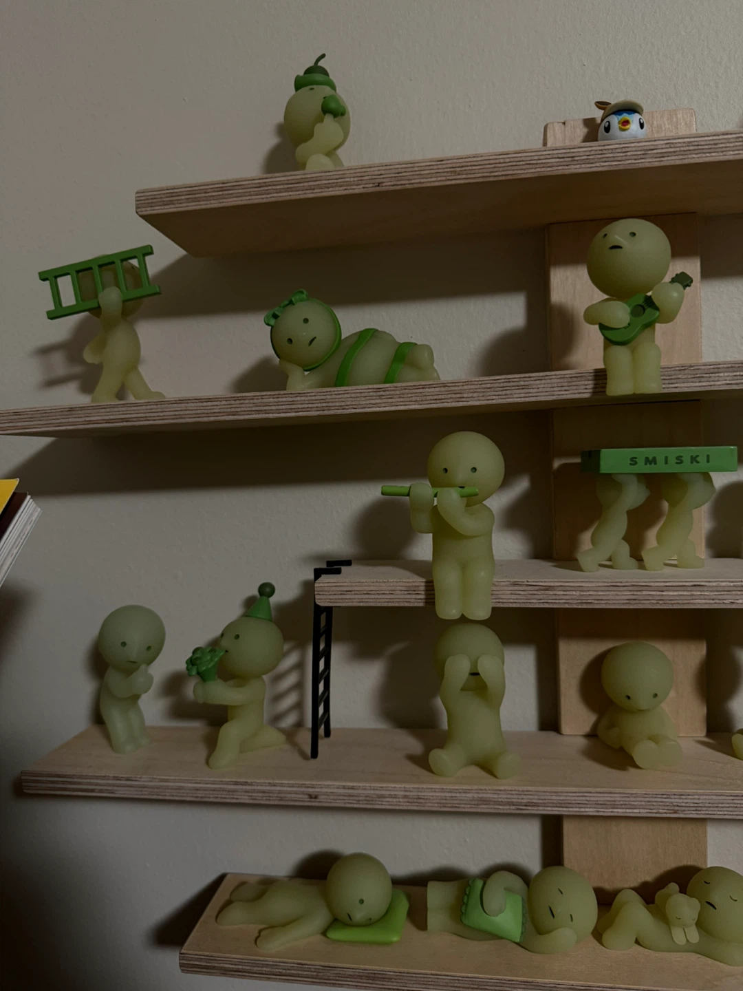 SMISKI Figurines Collection - photo 3