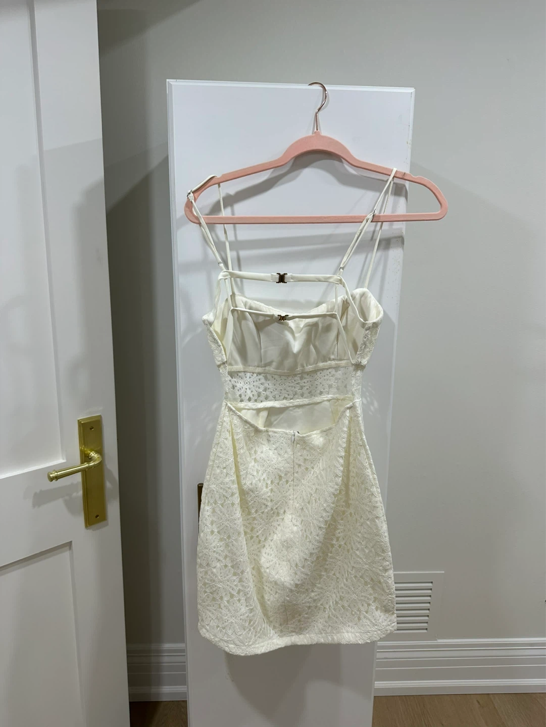 White dress size small - photo 2