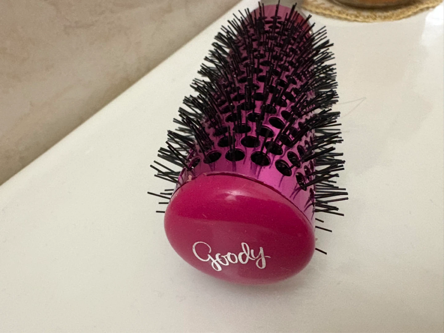 🆓 Goody Amp It Up Round Hair Brush
