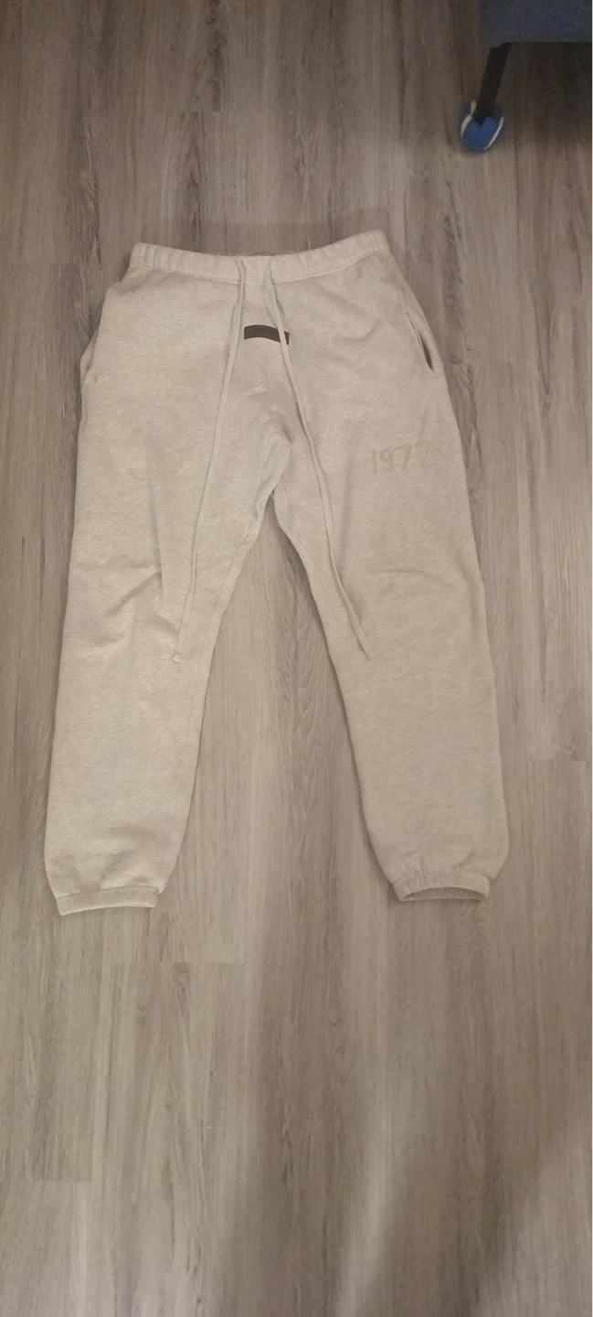ESSENTIALS Fear of God Sweatpants Size S
