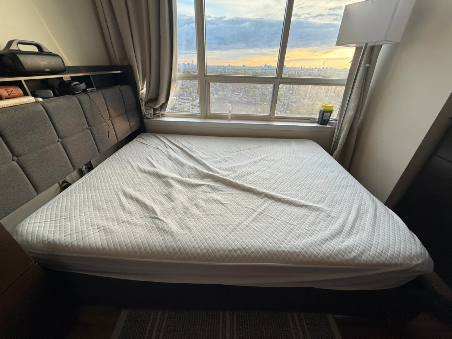 Queen Size Mattress - photo 2