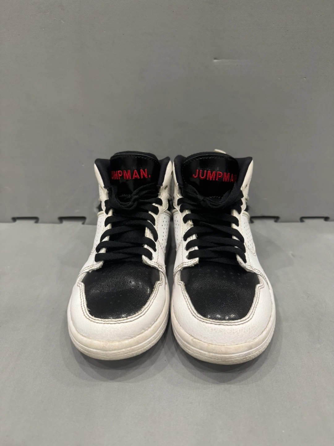 Kids’ Jordan Access High Top [Used] Size 13C - photo 3