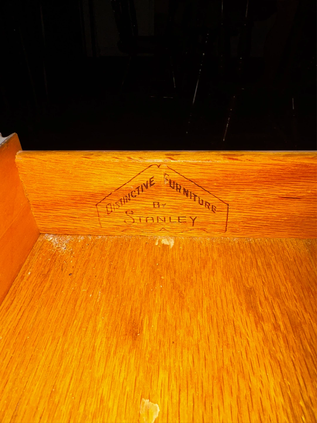Stanley Distinctive Furniture Mid Century Modern Hutch - photo 2