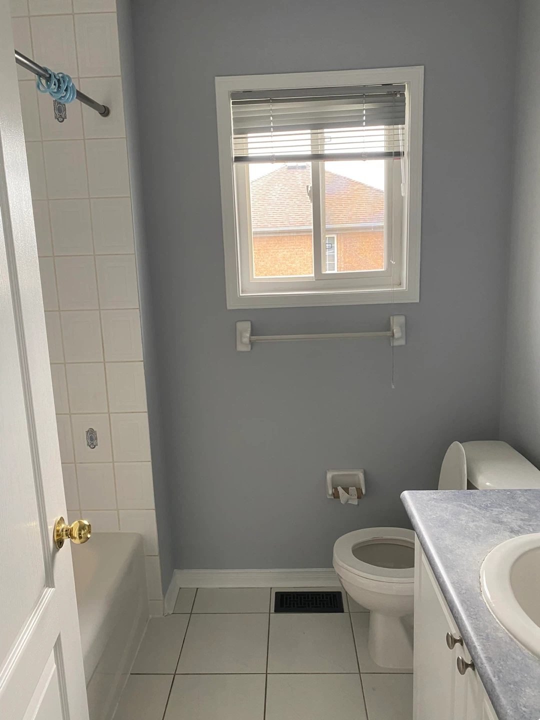 upper-floor room available for rent starting June 1, 2026 - photo 2