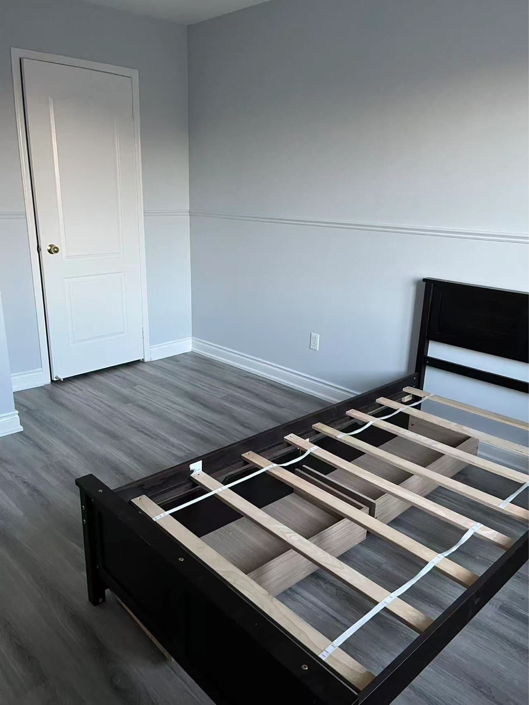 upper-floor room available for rent starting June 1, 2026 - photo 3